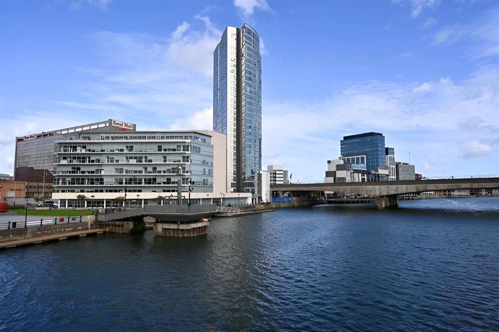 Riverside Belfast Eksteriør bilde